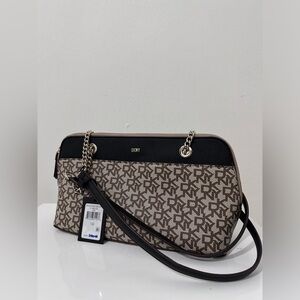 NWT New with tags DKNY Bryant Park Medium Shoulder Bag